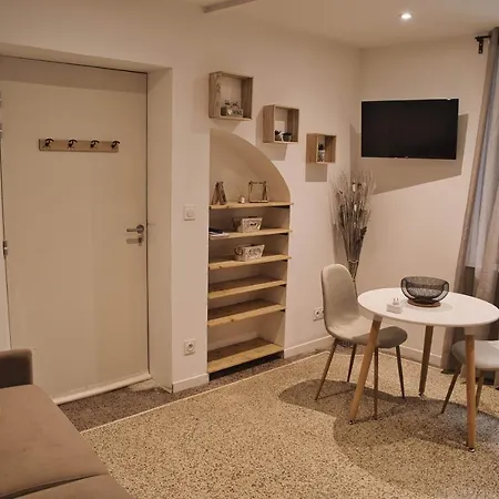 Logement Boheme Au Centre Historique Beaucaire - C1 Beaucaire (Gard)